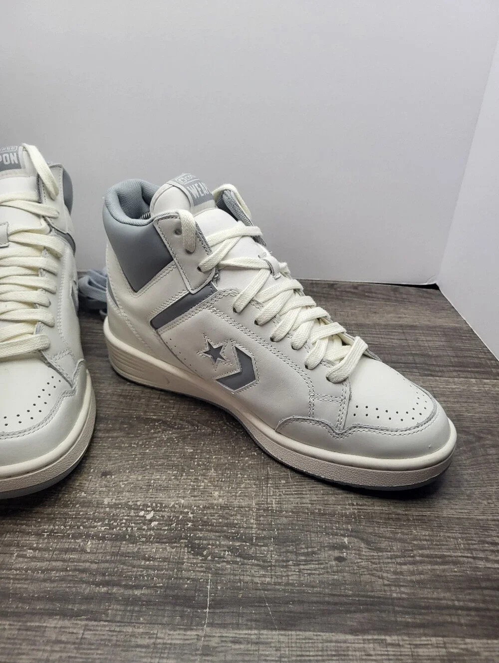 Converse Weapon White Ash Grey Old Money A04397C Larry Bird Mens Size 8.5 New